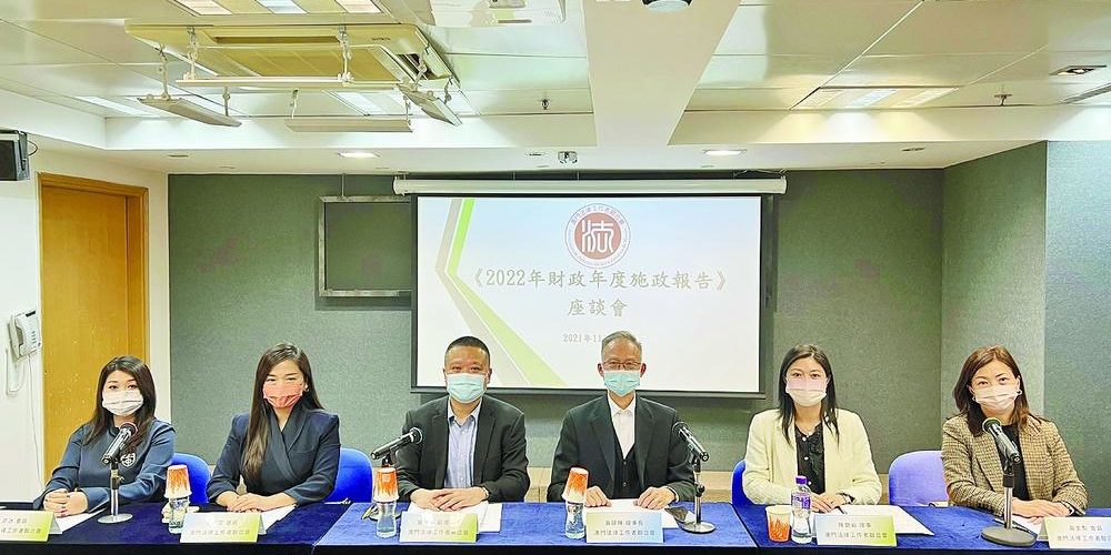 f4c8ca92-0371-4dac-8248-31ba259d64fb