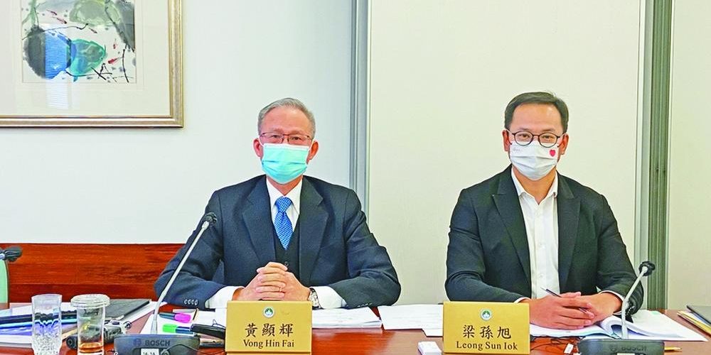 b8ddf7d2-d613-4b4e-9e07-f1017a4f5341